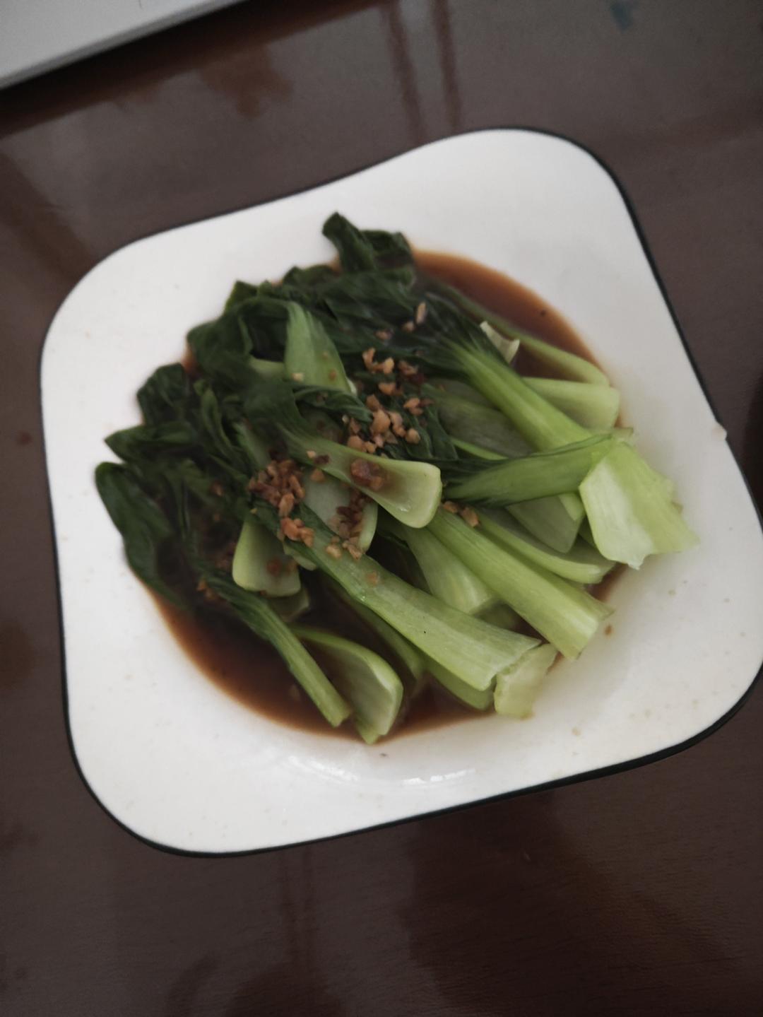 白灼油菜—年夜饭最受欢迎的素菜