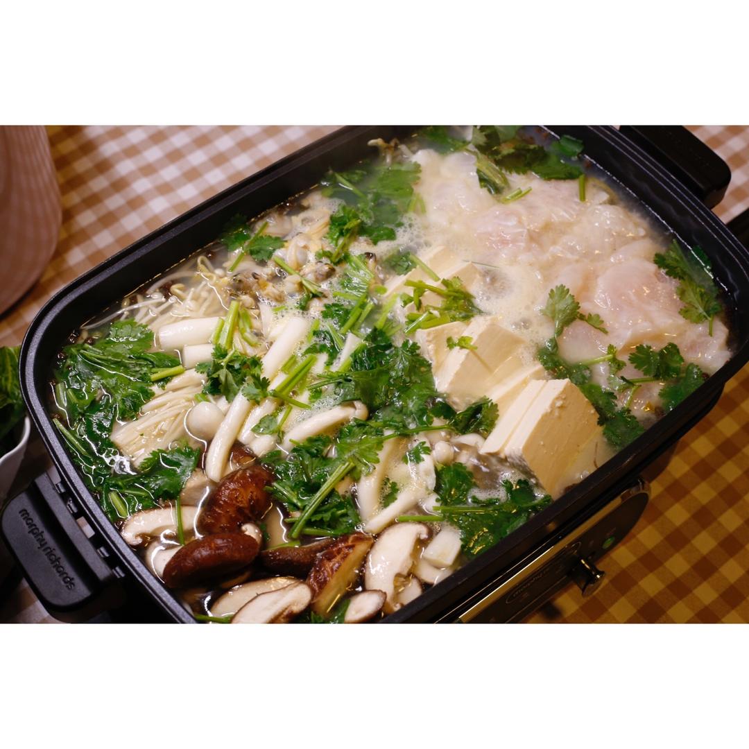堂妈小厨—鲜蔬豆腐汤