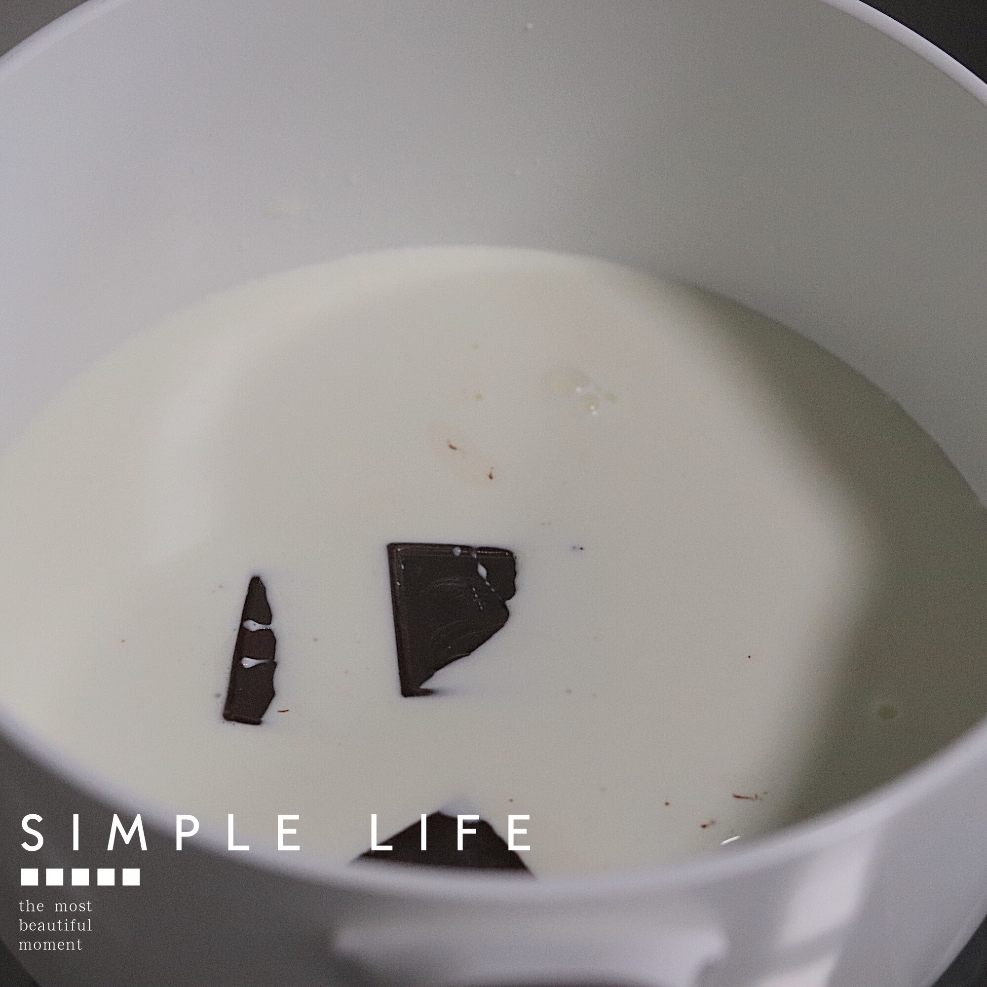 脆皮淋面の双重🍫巧克力奶油蛋糕卷的做法 步骤1
