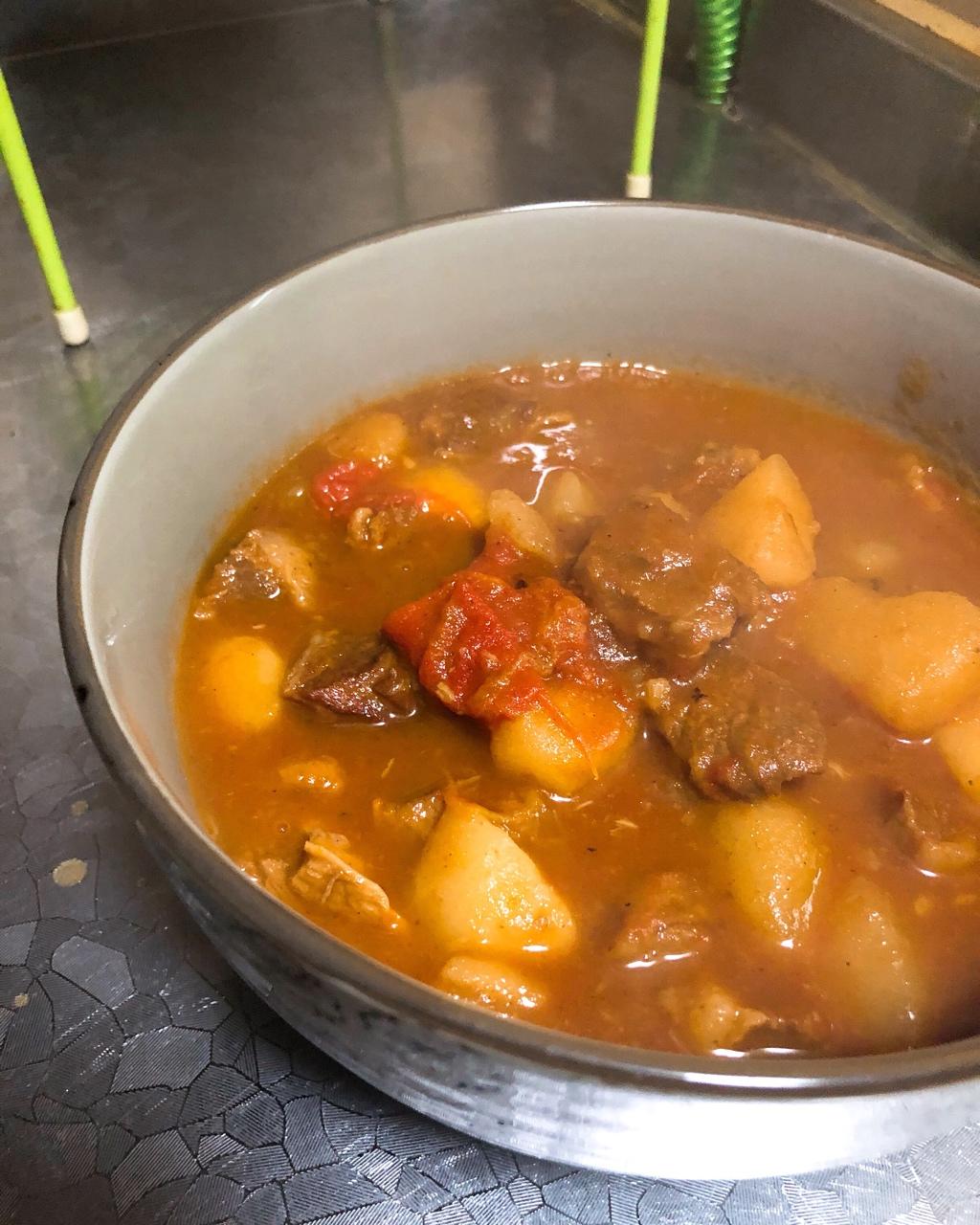 番茄土豆炖牛腩