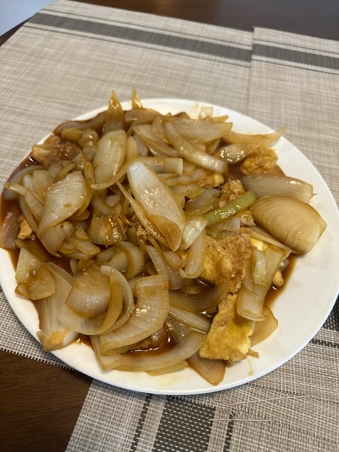 洋葱炒鸡蛋