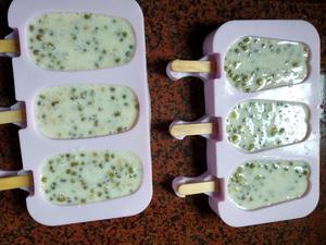 绿豆牛奶冰棍的做法 步骤5