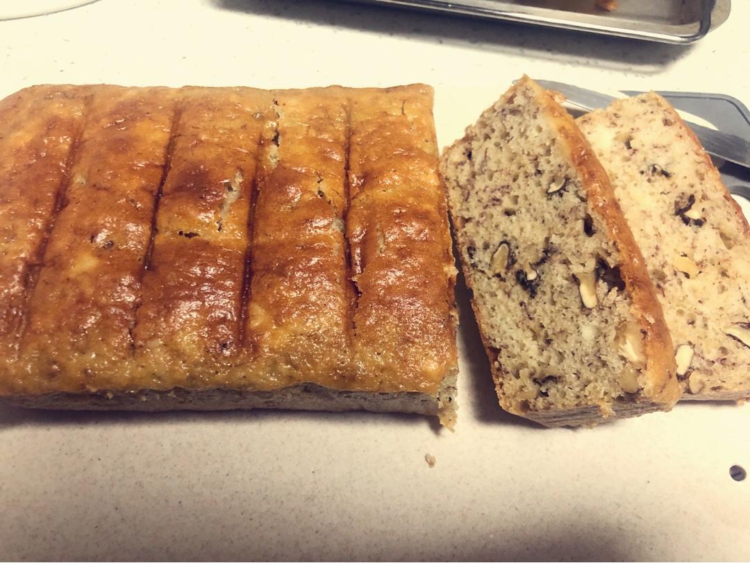 《Tinrry+》健康快手的香蕉核桃蛋糕