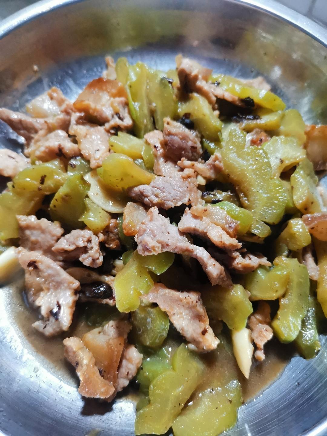 苦瓜炒肉丝