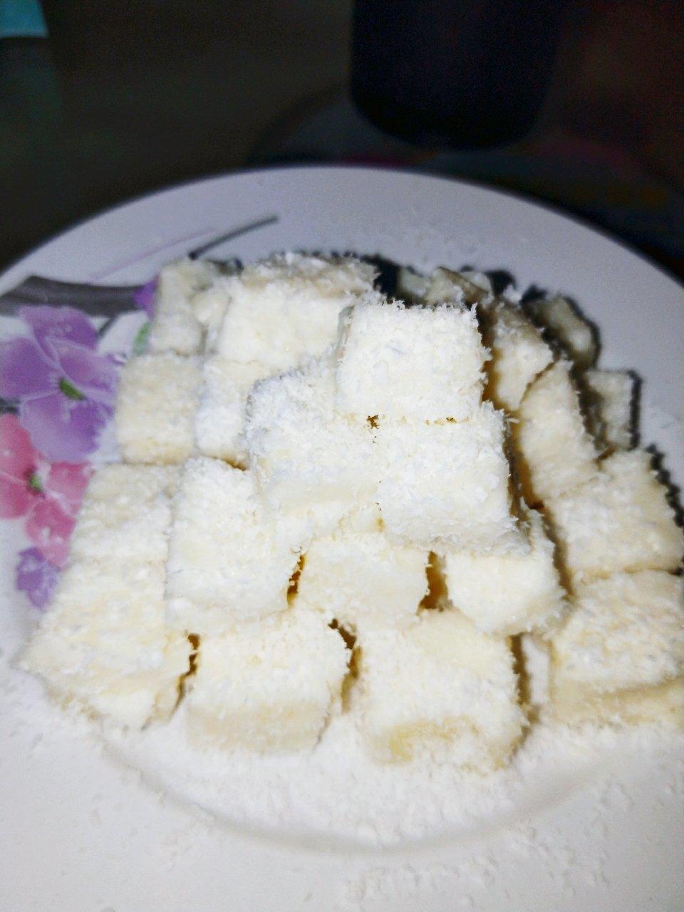 椰蓉牛奶小方