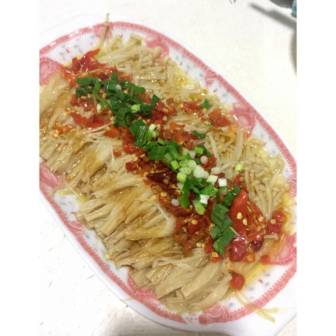 剁椒金针菇