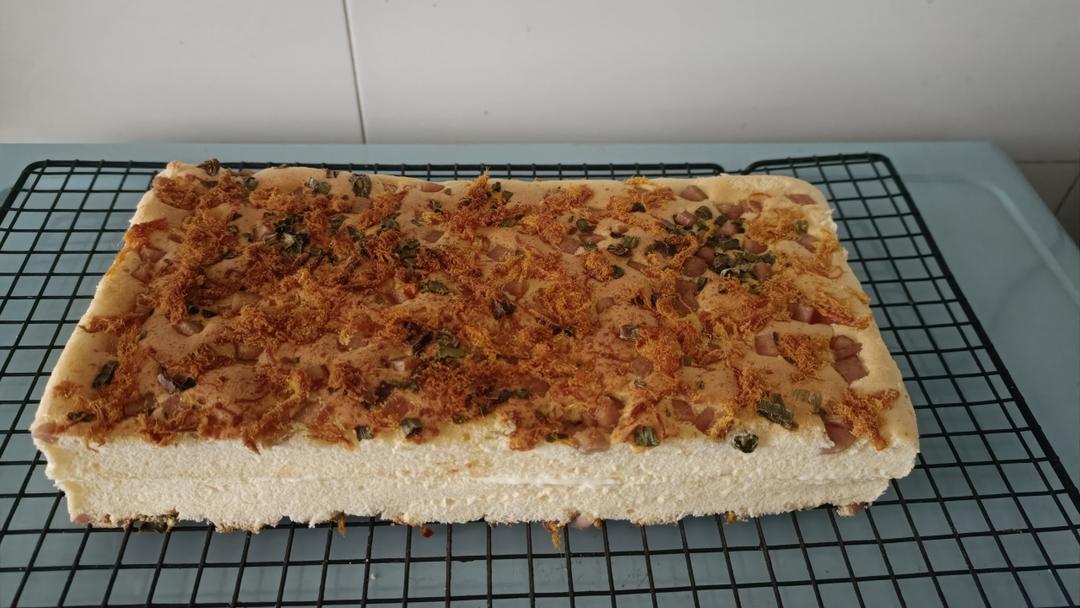 香葱肉松蛋糕｜咸香松软百吃不厌｜做法简单一次成功！