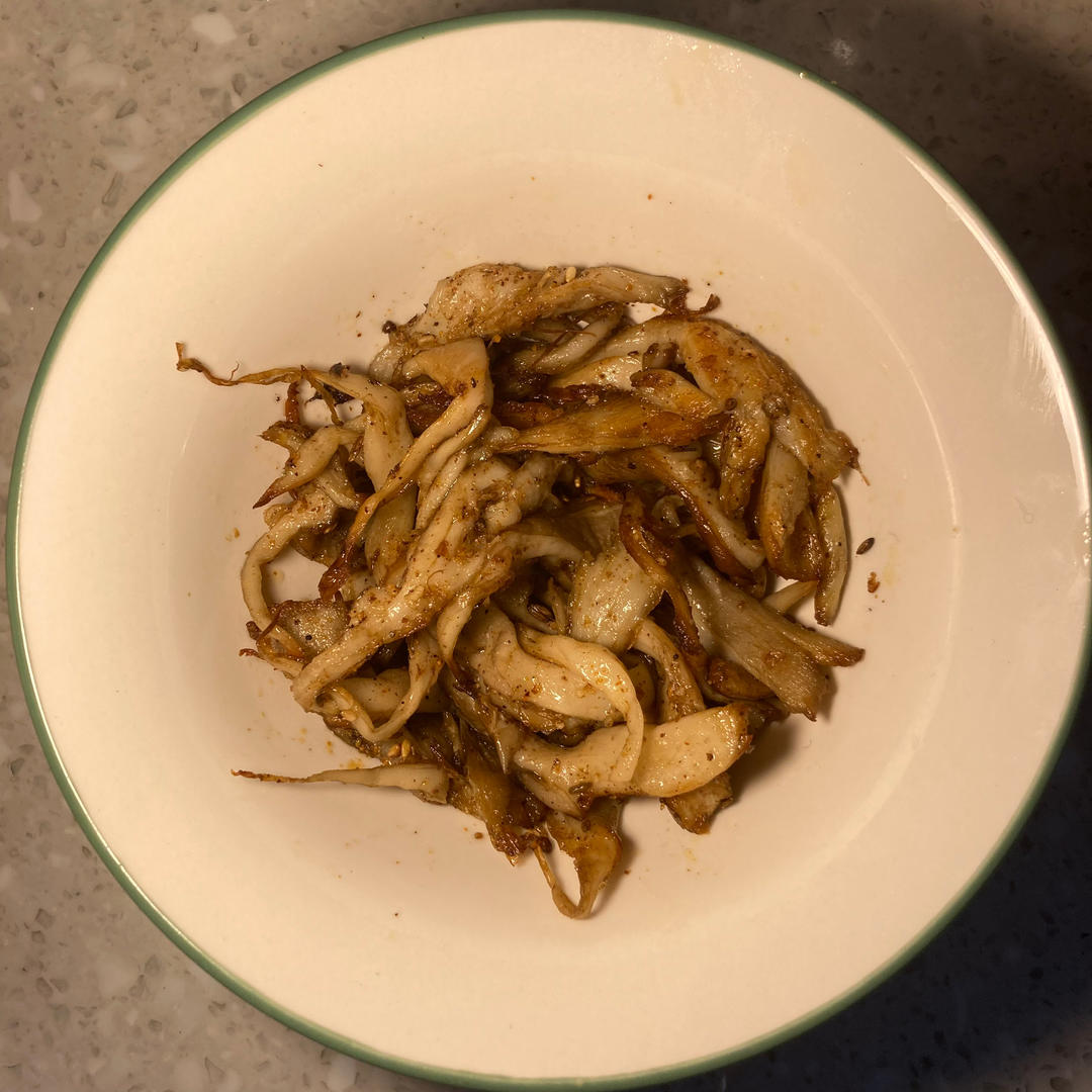 干煸平菇（有肉的味道）