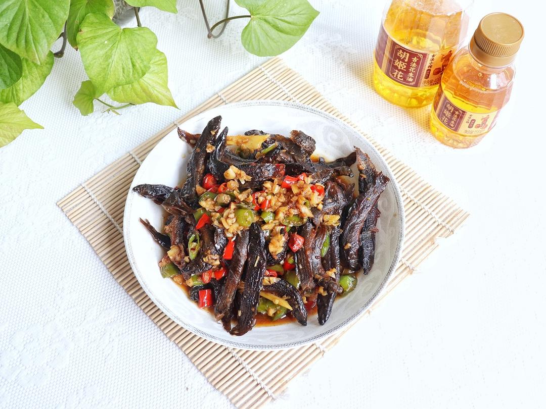 红烧干泥鳅的做法