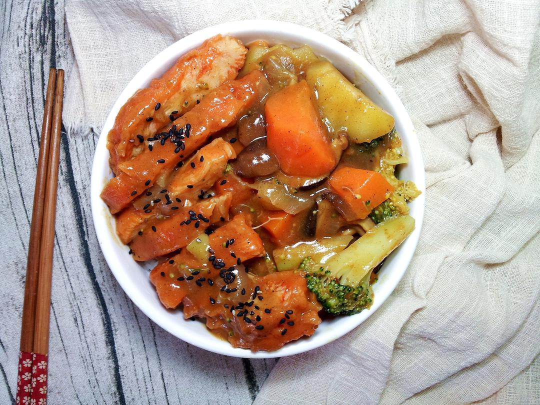 搅离梦做的咖喱鸡柳饭
