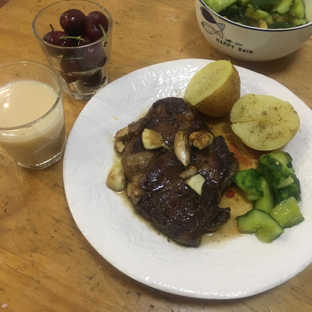 好吃到哭的煎牛排