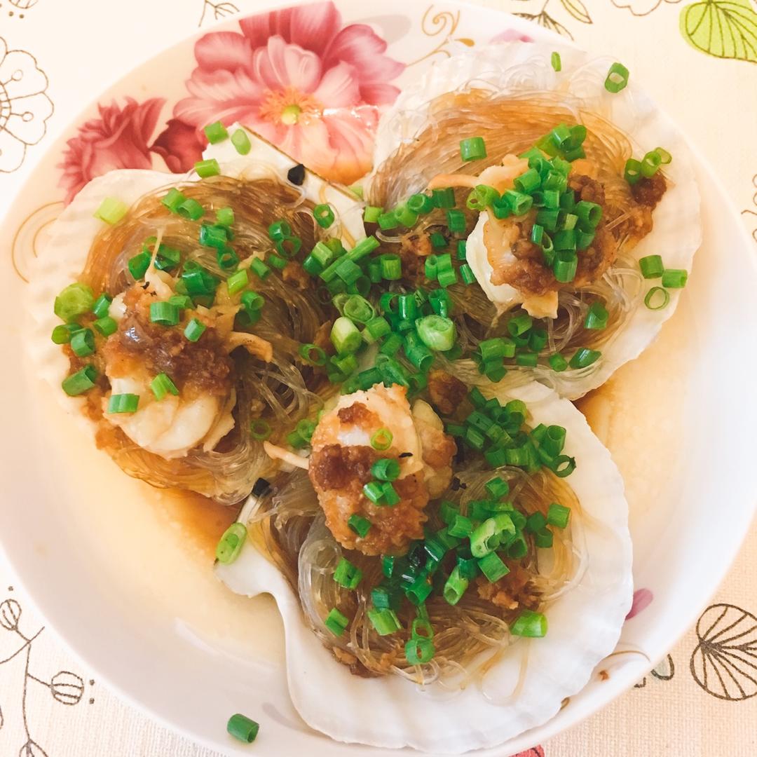 蒜蓉粉丝蒸扇贝