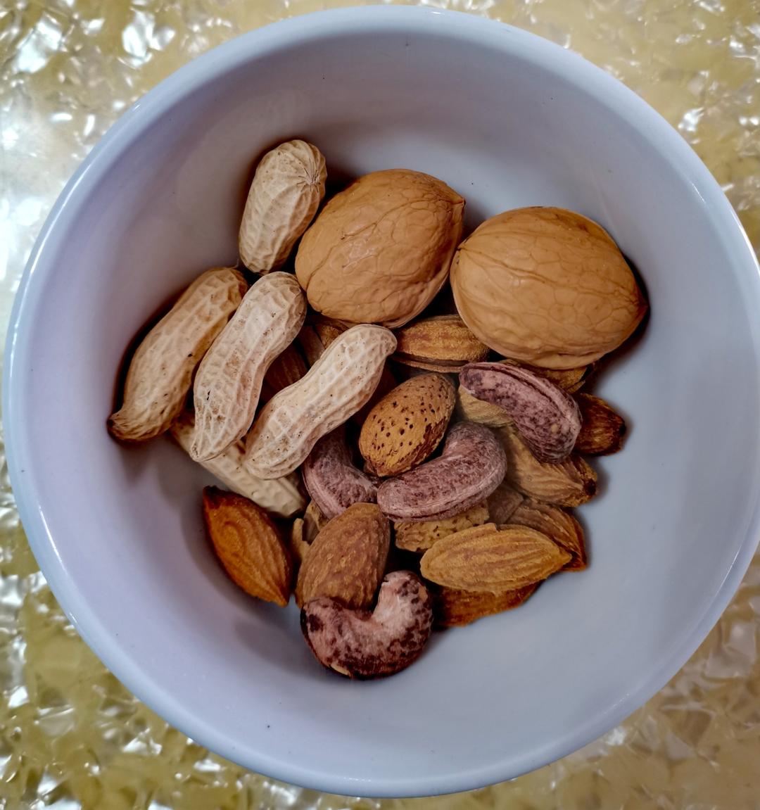 超级简单的坚果小零嘴枫糖肉桂巴旦木/大杏仁