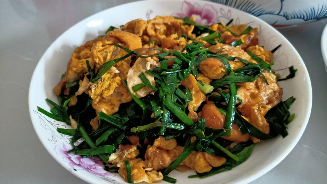 韭菜炒鸡蛋——三分钟快手下饭菜 掌握火候的秘诀
