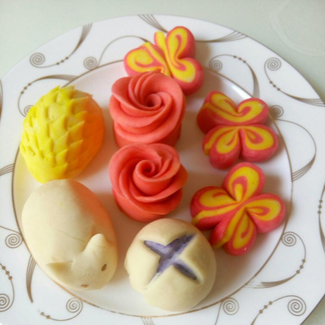 miaomiaomama做的玫瑰花馒头