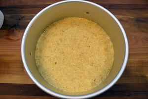 德普烤箱食谱——酸奶乳酪蛋糕的做法 步骤1