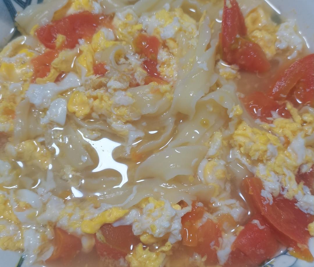 清淡暖胃的西红柿鸡蛋汤面