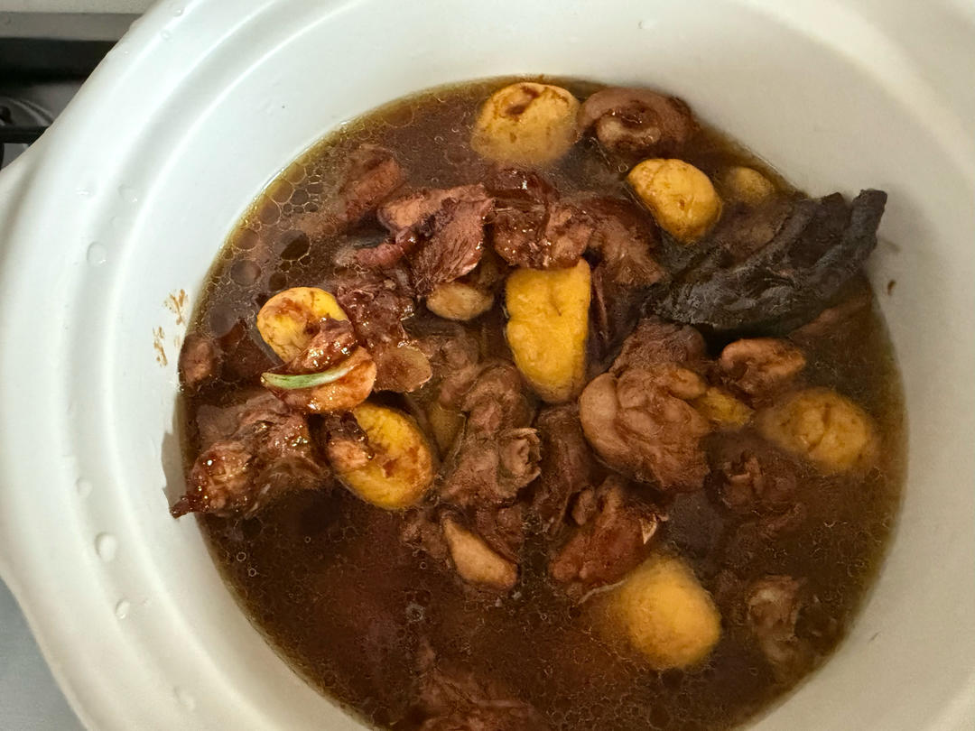 秋天里的美味【板栗烧鸡】含板栗不糊汤的小秘诀