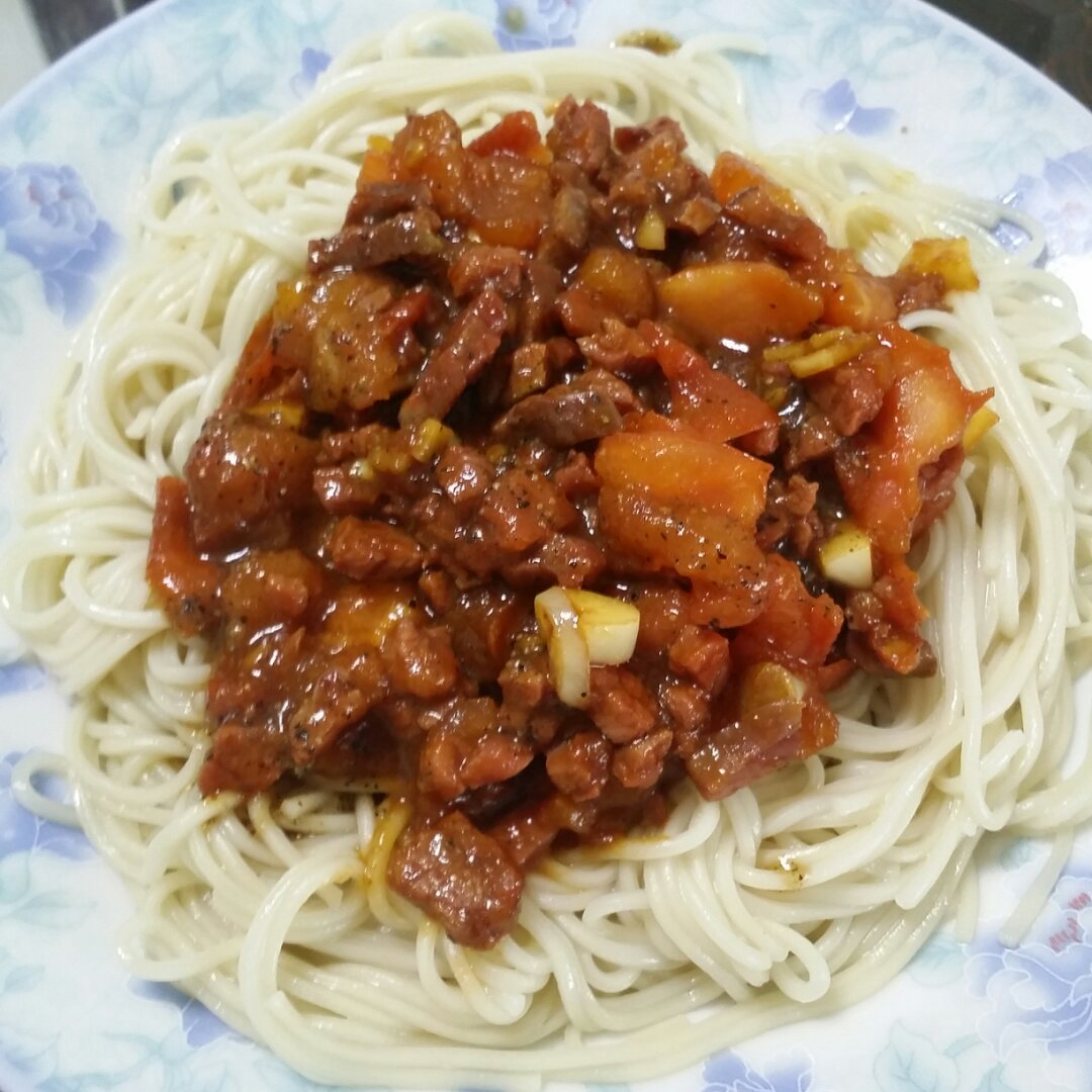 吃碗番茄肉酱意大利面，不用千里迢迢飞去罗马。