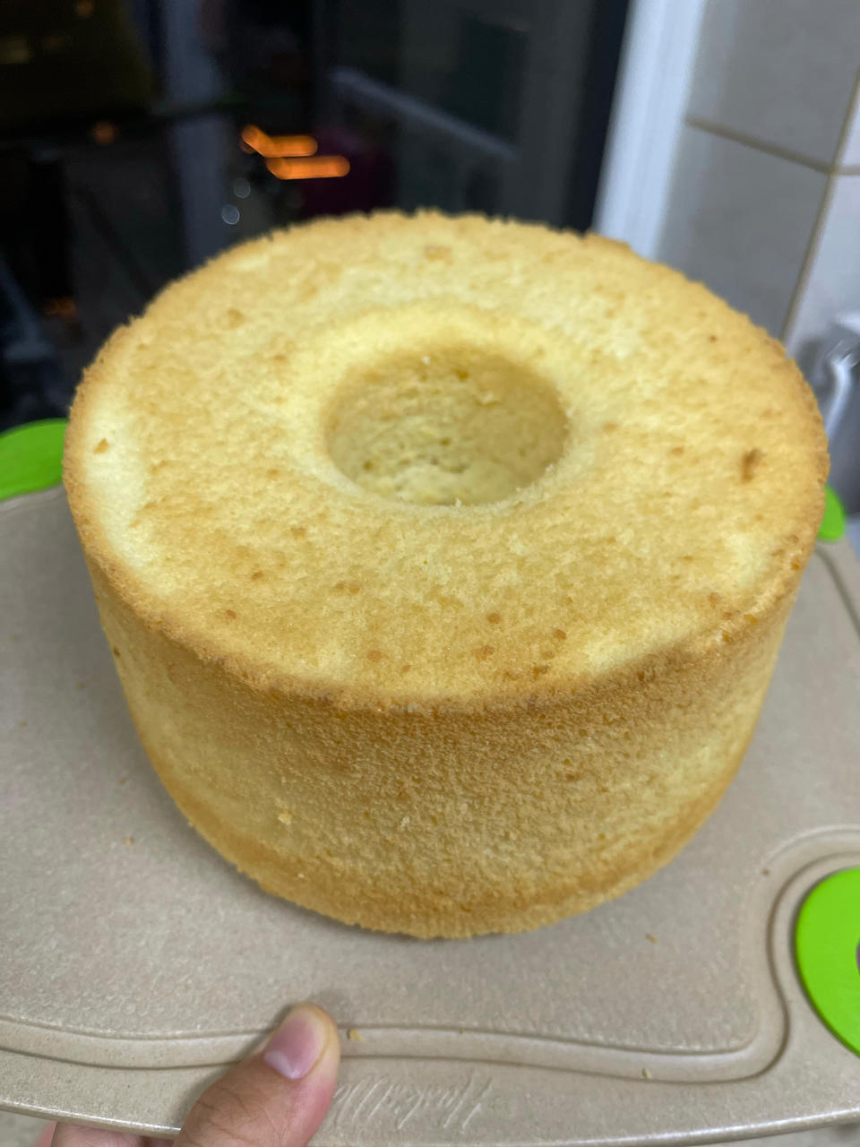 轻盈柔软的乳酪戚风蛋糕