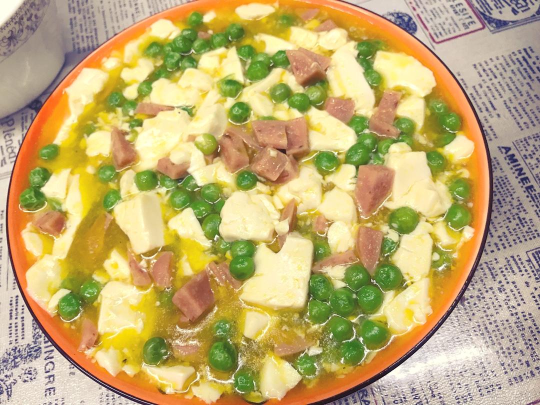 气貭舆生俱来做的青豆火腿豆腐