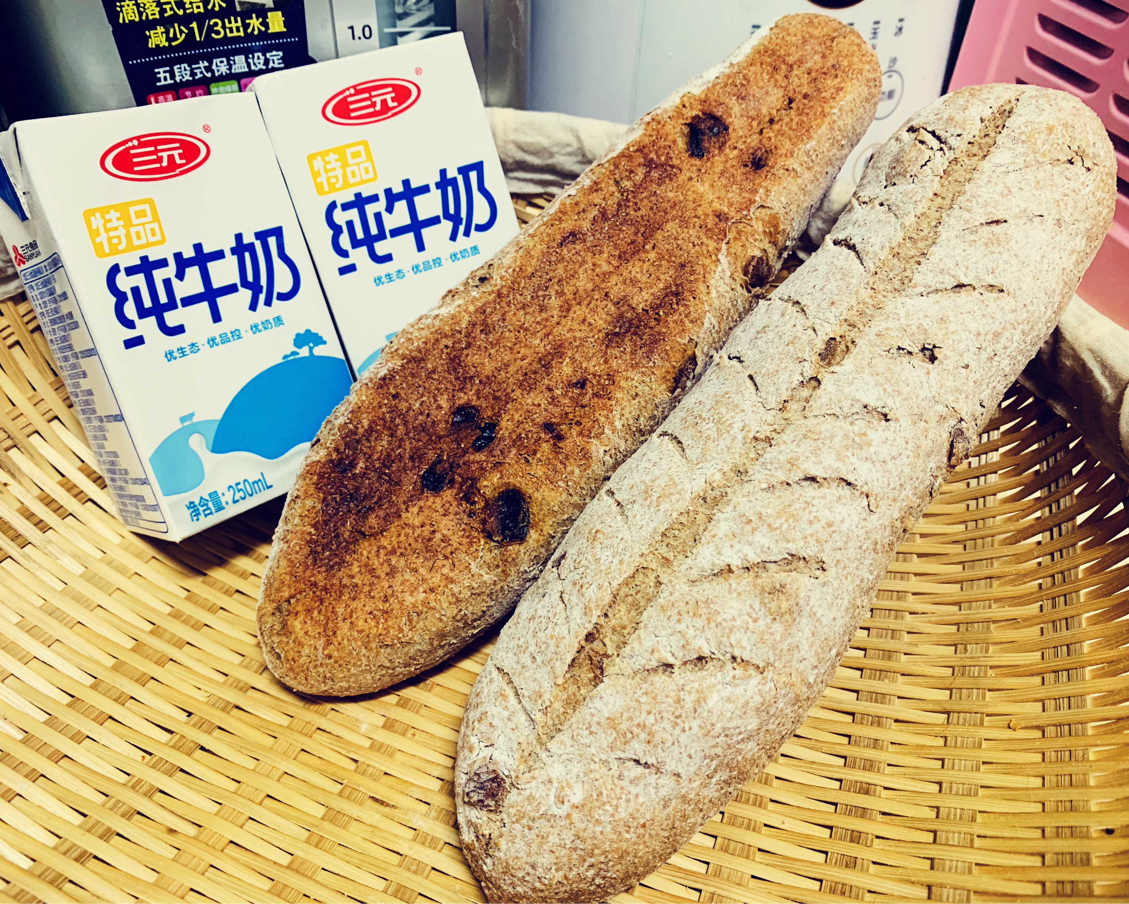 全麦面包：百分百全麦面包粉