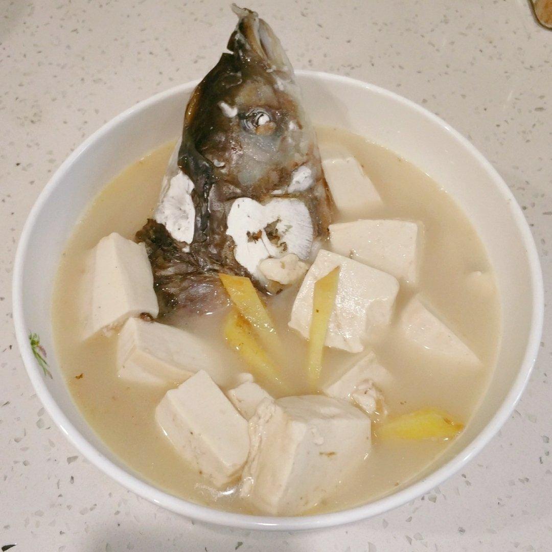 豆腐鱼头汤