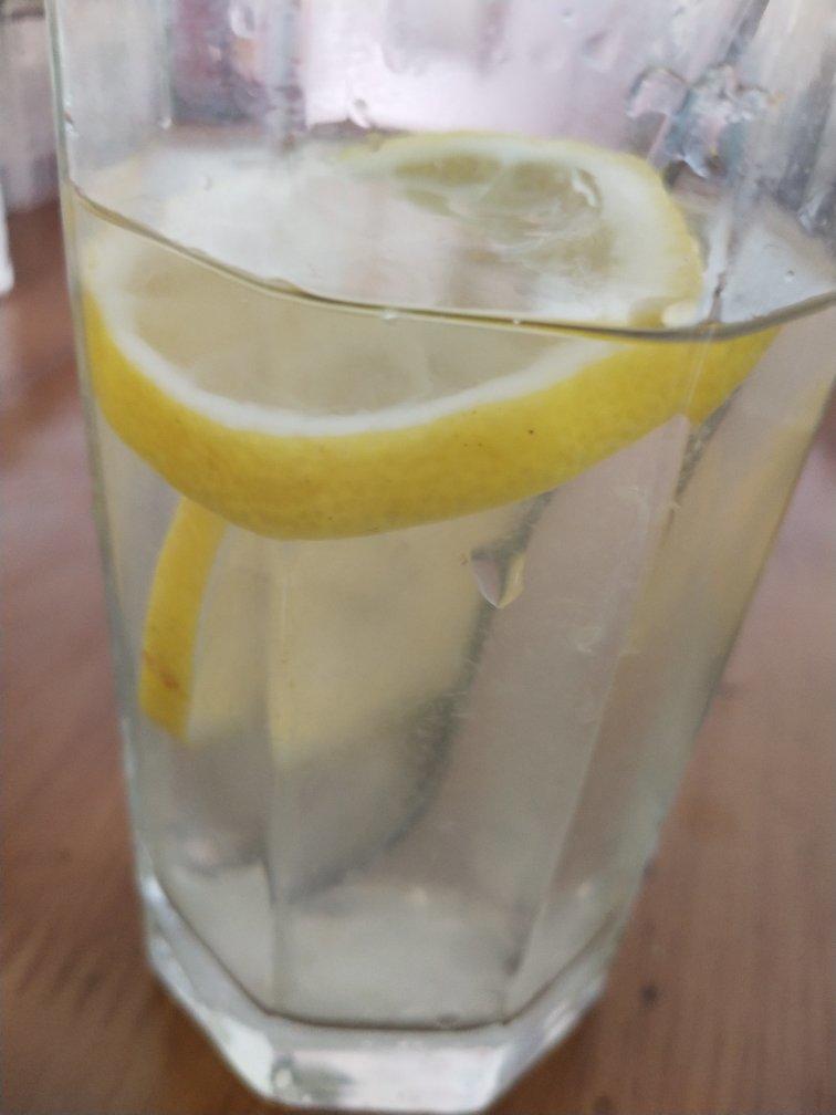蜜雪冰城同款柠檬水，5块钱的快乐！快来试试吧