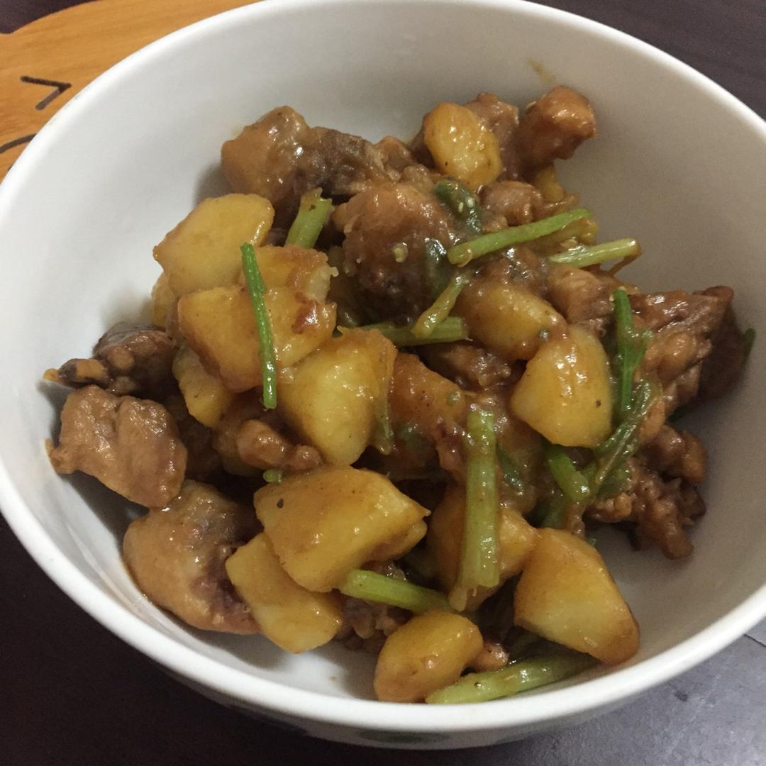 土豆焖鸡腿