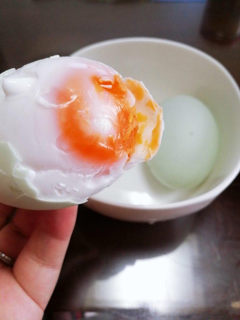 自制流油的咸鸭蛋