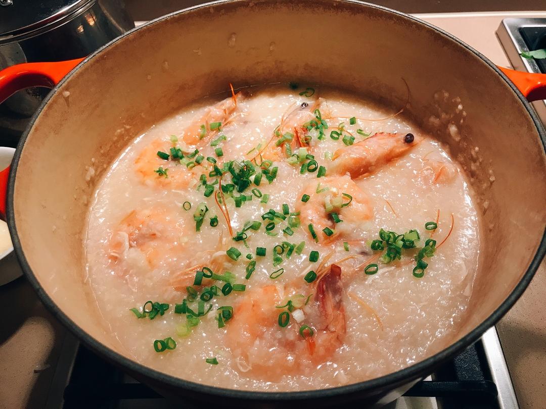 鲜虾瑶柱鸡丝粥