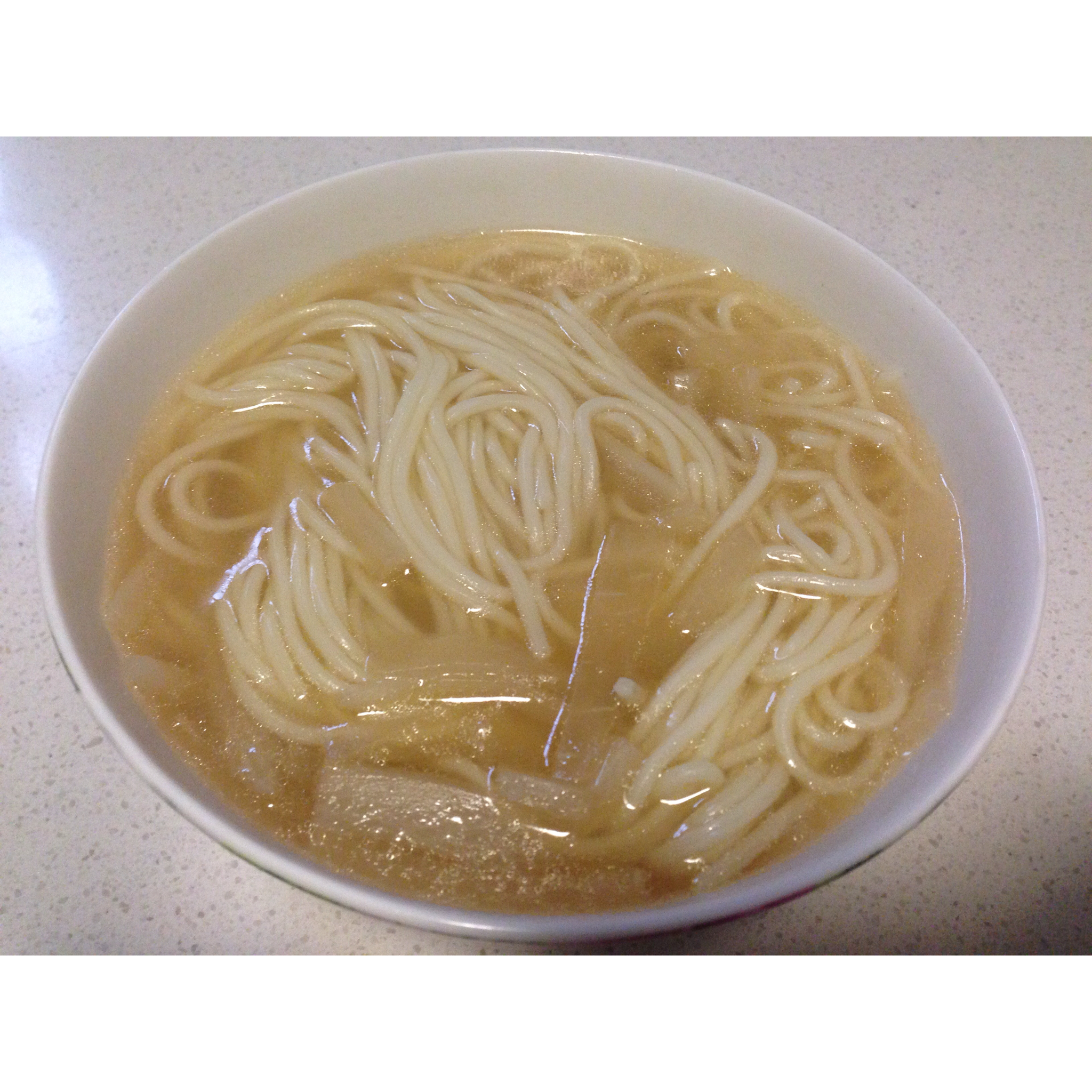 pupi-1做的萝卜汤面