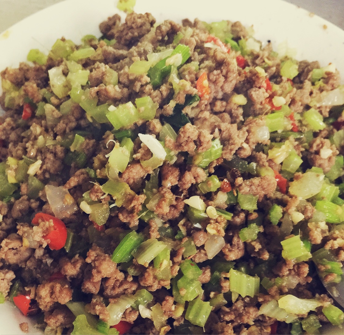芹菜牛肉末「下饭神器」
