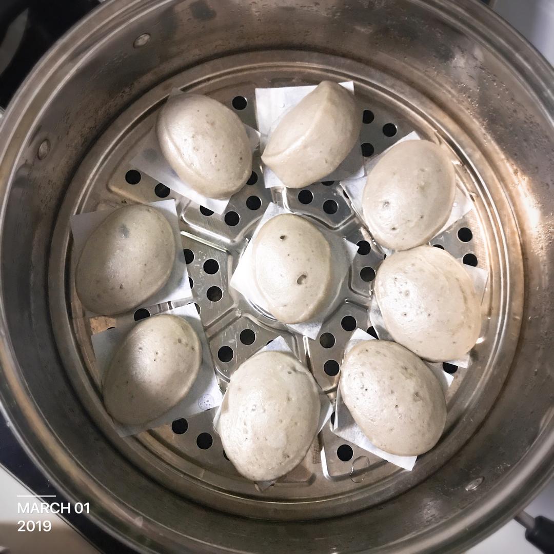 奶香黑芝麻刀切馒头