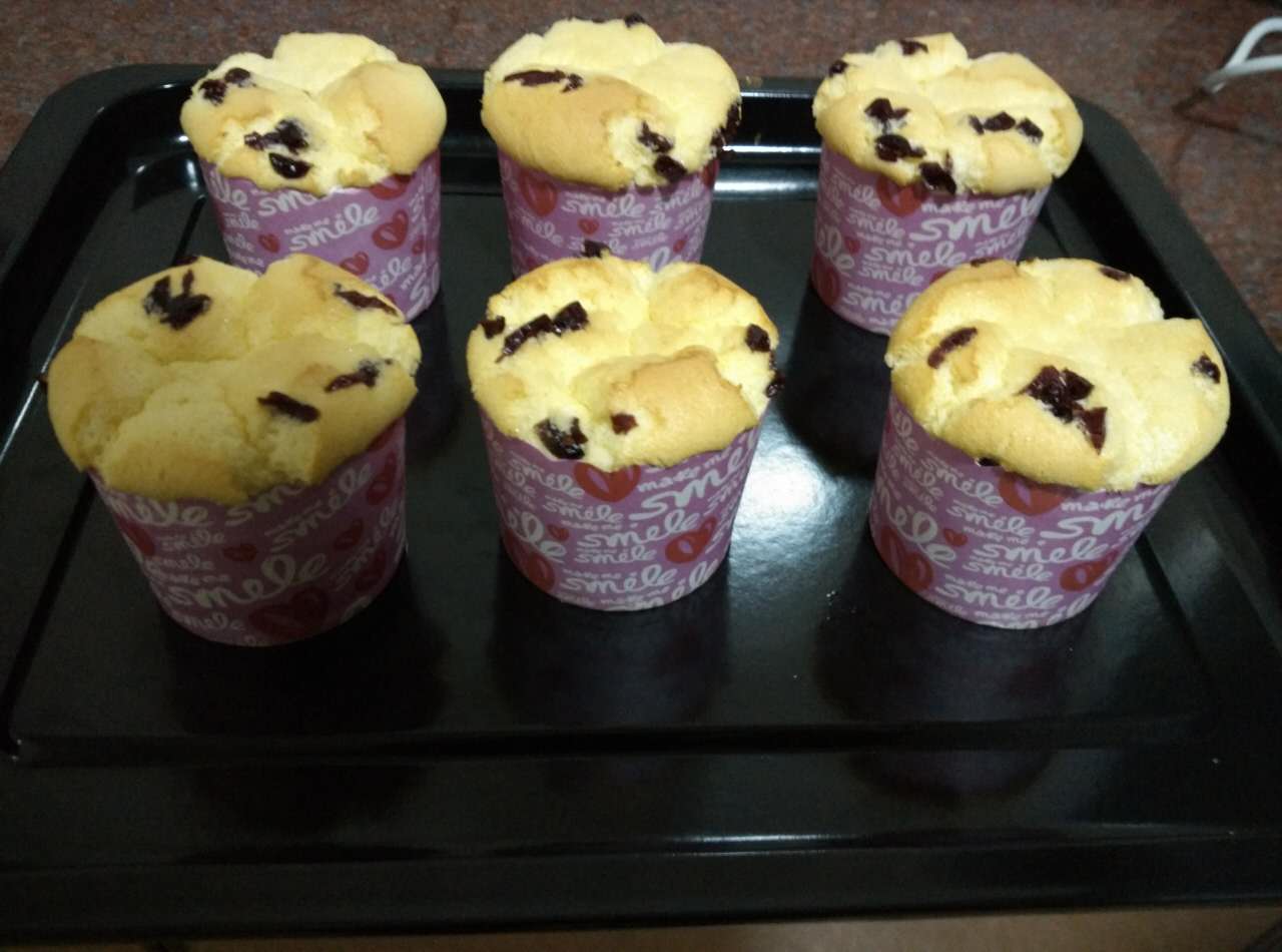 软绵绵的纸杯蛋糕