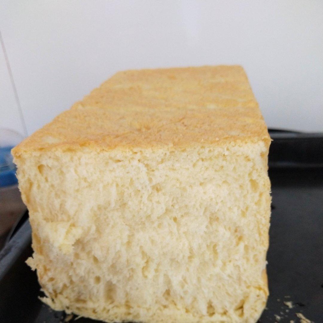 只需一次发酵的超软吐司（附面包机揉手套膜攻略）