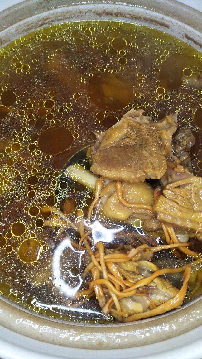 “不费脑”滋补鸭汤