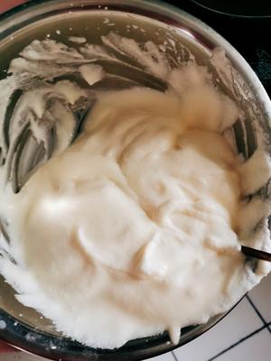 6寸酸奶戚风蛋糕(水浴法)的做法 步骤7