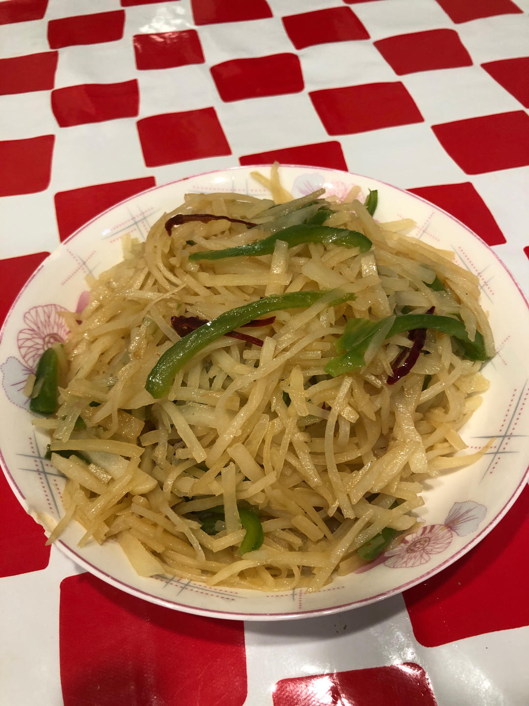 酸辣土豆丝的家常做法 超级下饭