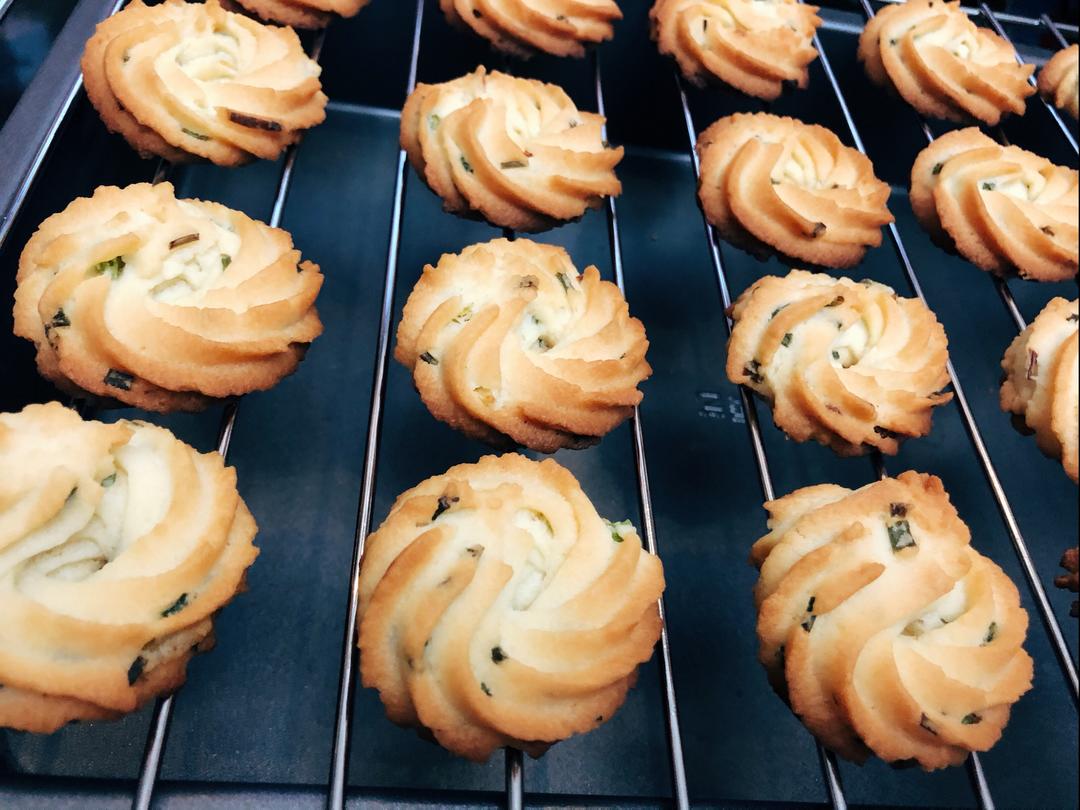 葱香黄油曲奇（绝不失败）的做法