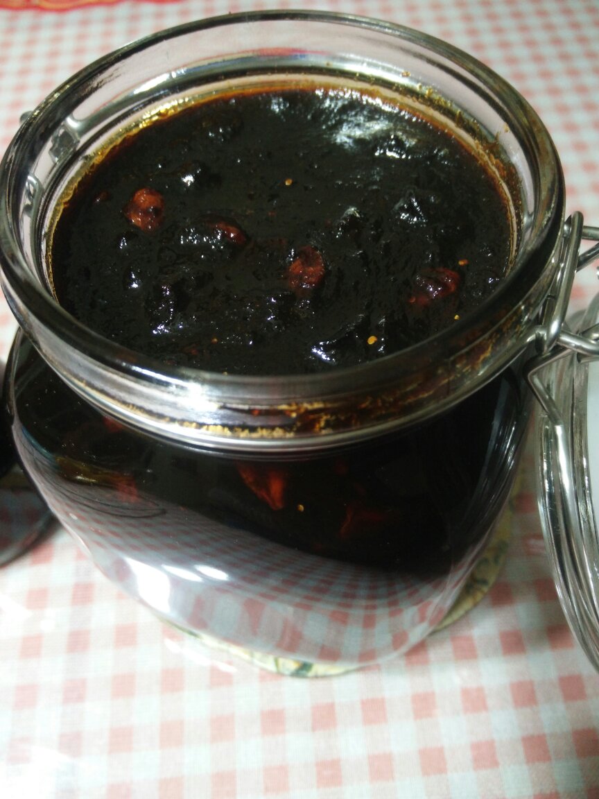 黑糖红枣枸杞姜母茶酱
