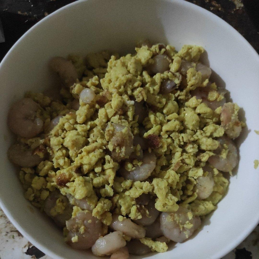 鲜香嫩滑的 虾仁滑蛋