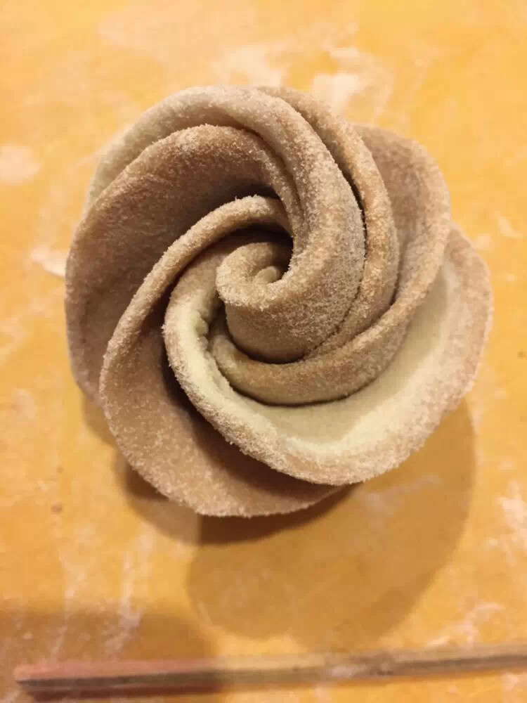 紫薯玫瑰馒头