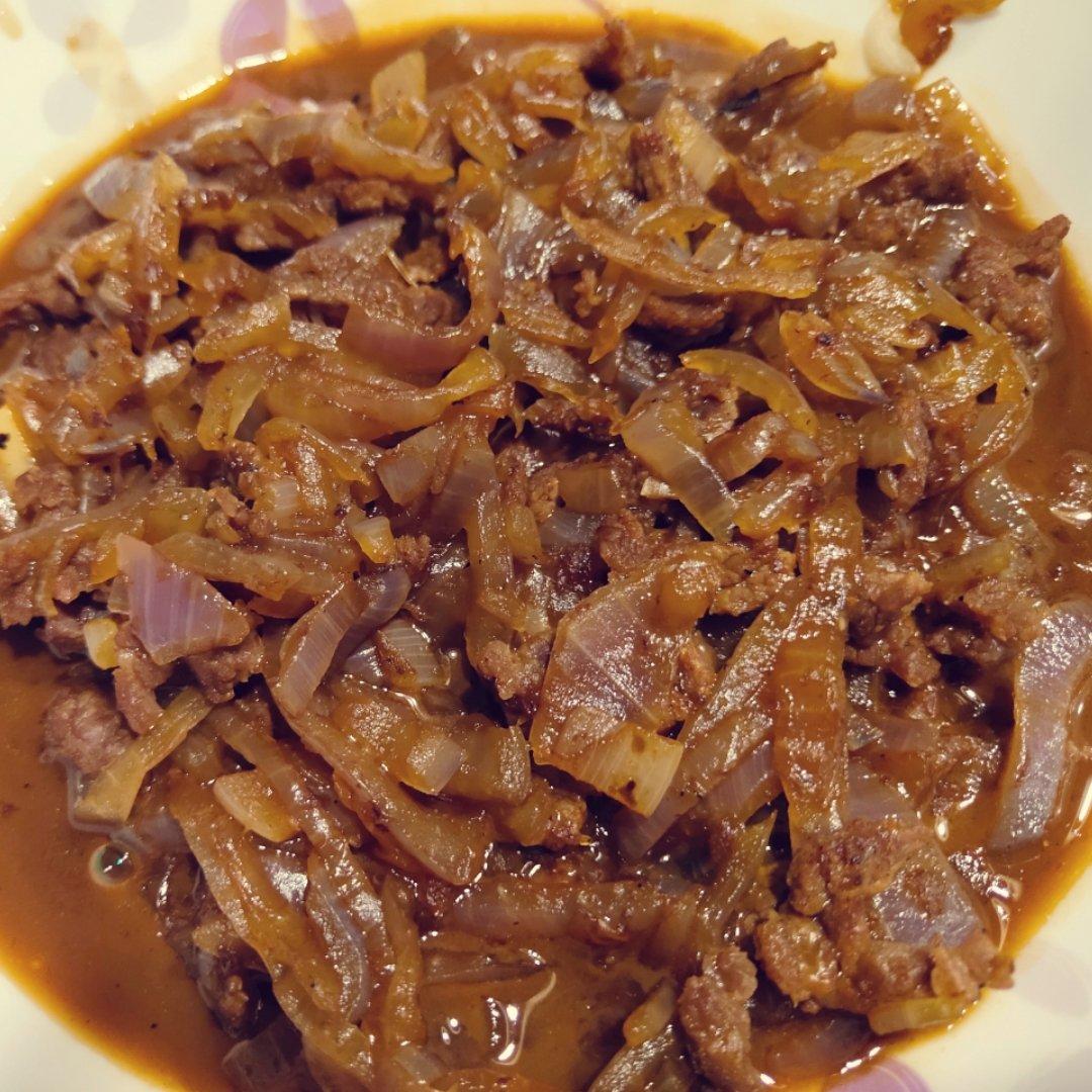 简单的洋葱炒牛肉