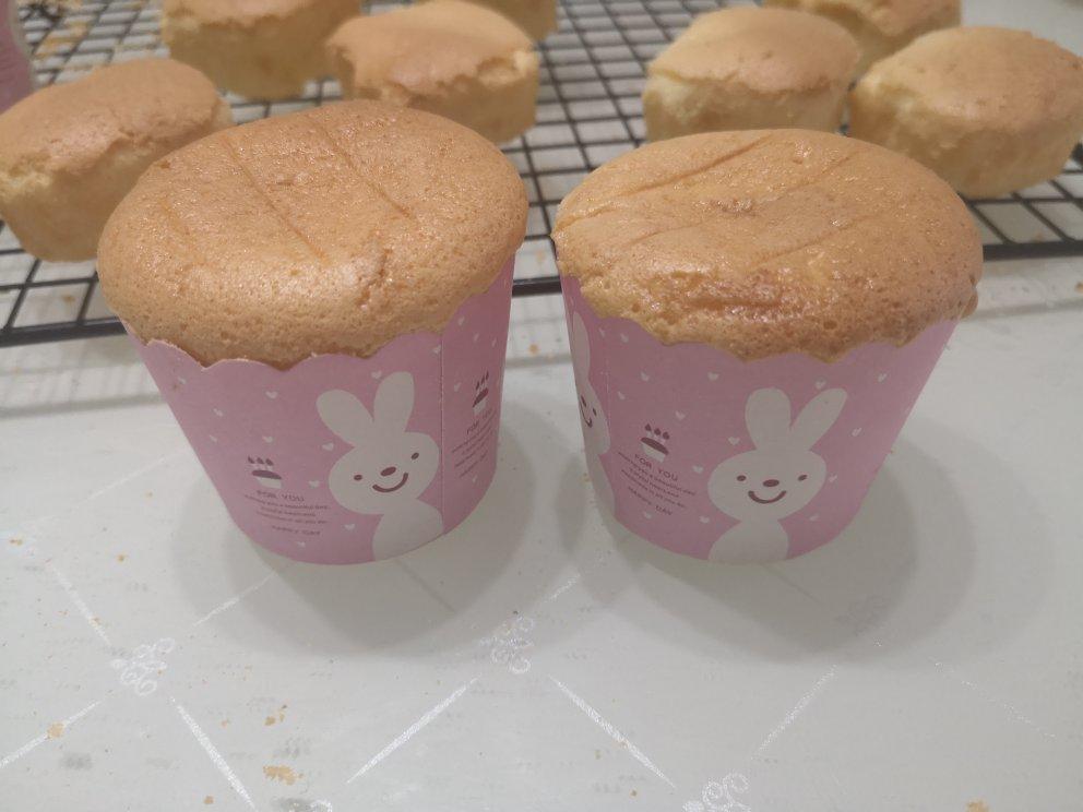 酸奶纸杯戚风蛋糕