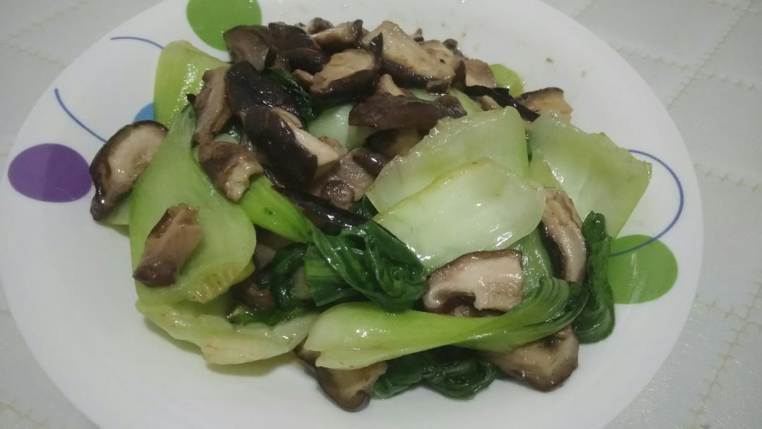 老丁的私房菜-香菇炒油菜