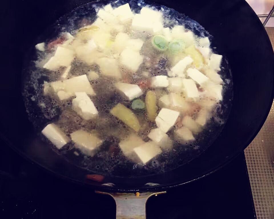 花蛤豆腐汤的做法