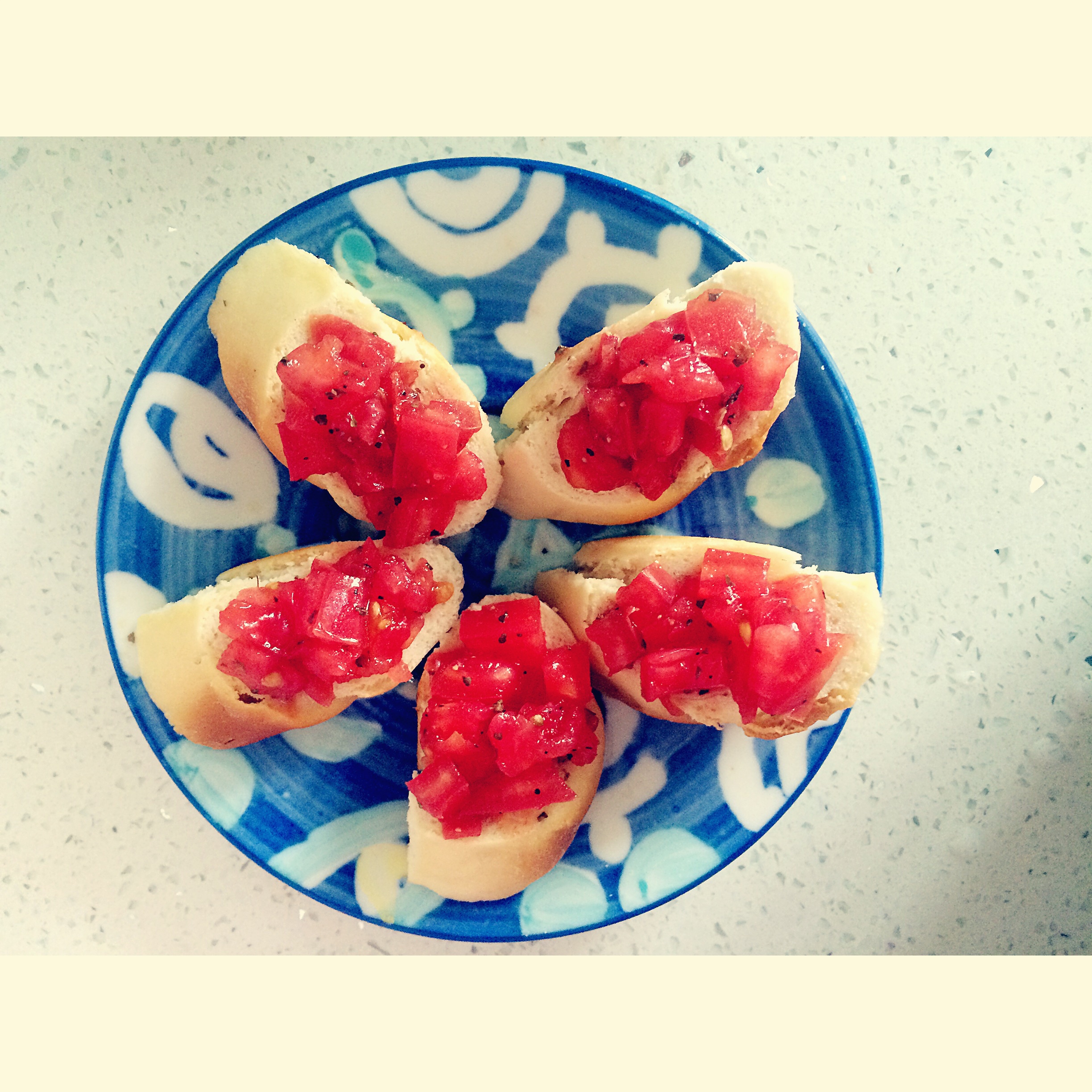意式烤面包片（bruschetta)