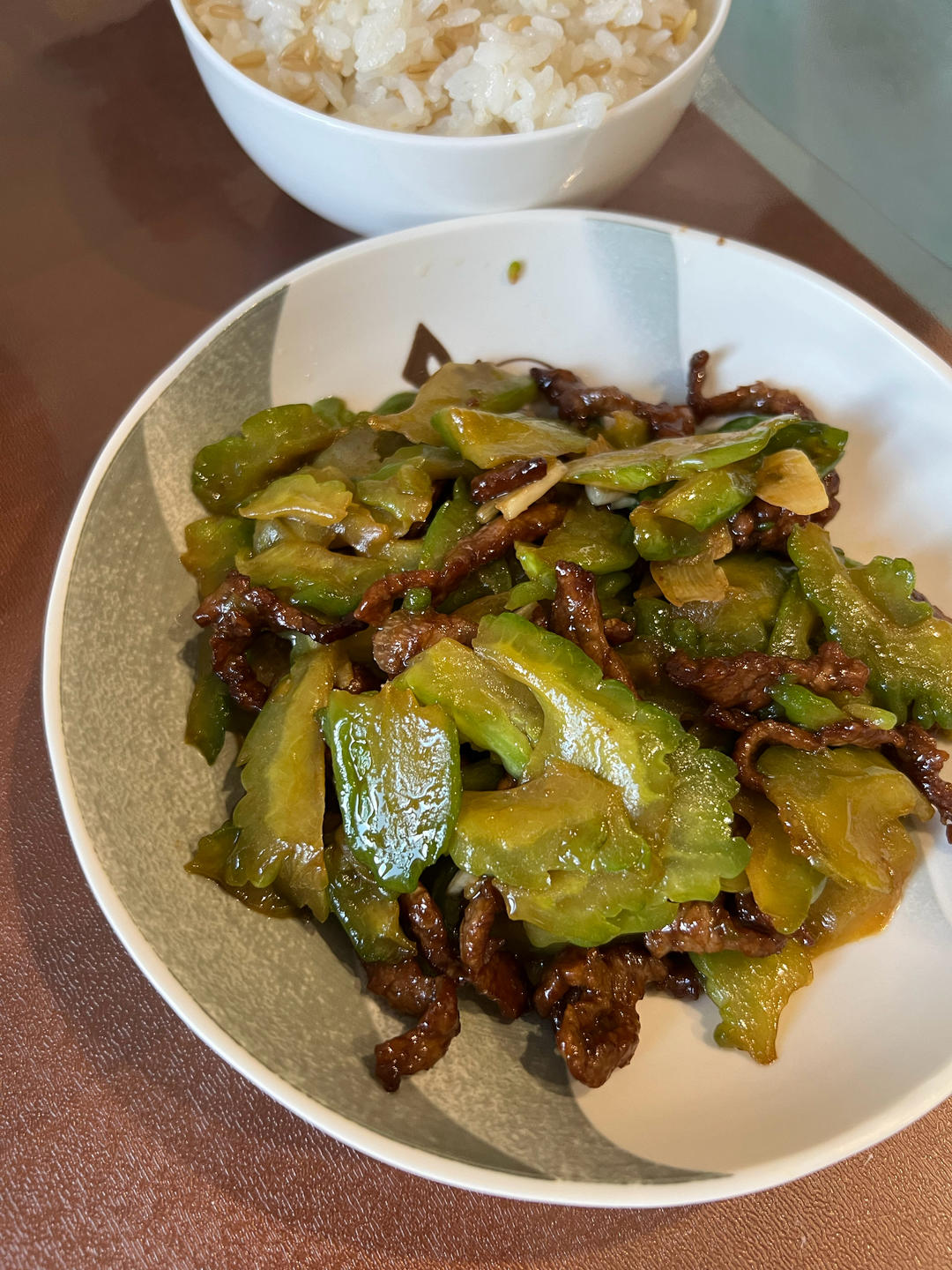 苦瓜炒牛肉|口感爽脆、牛肉嫩滑