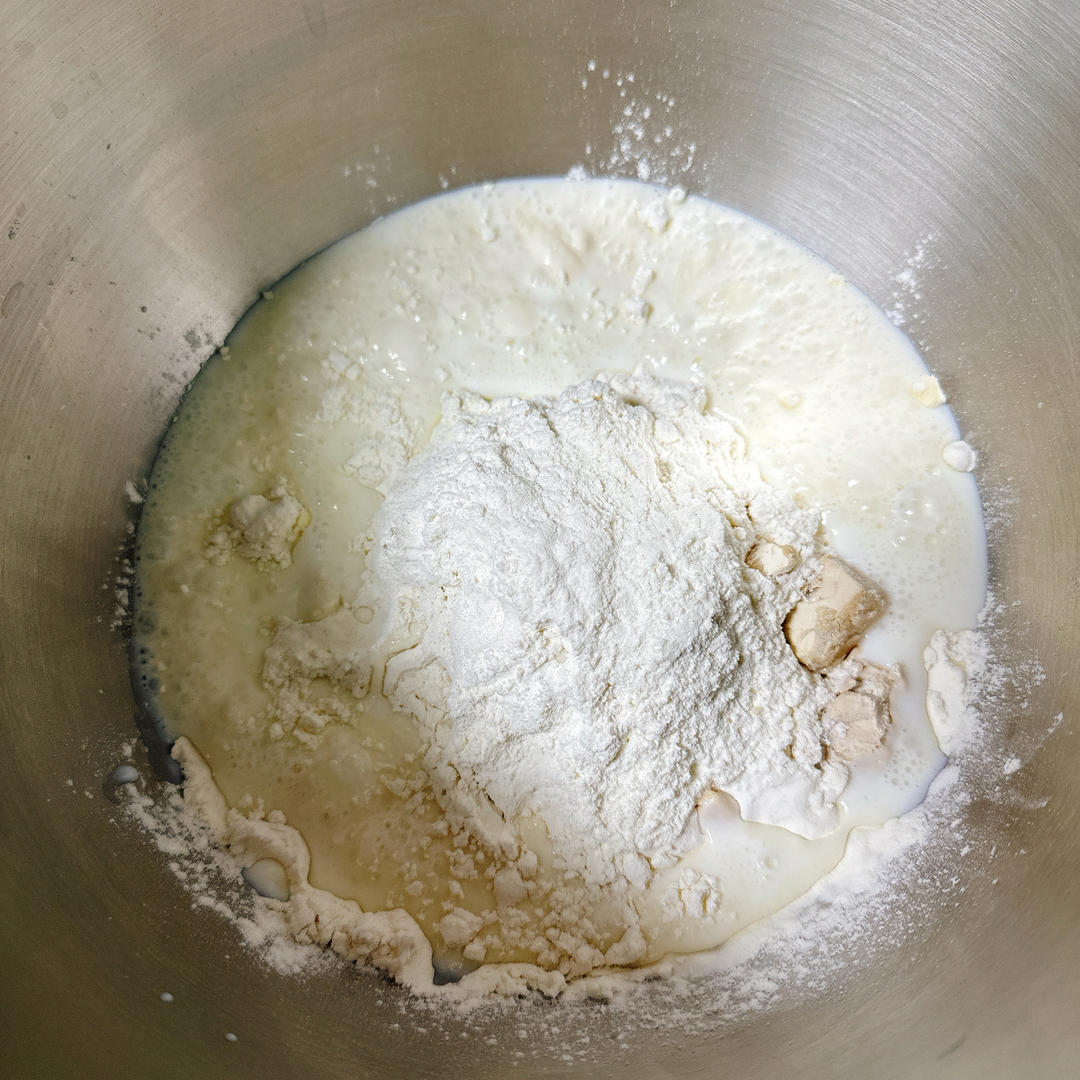 纯奶手撕吐司的做法 步骤1